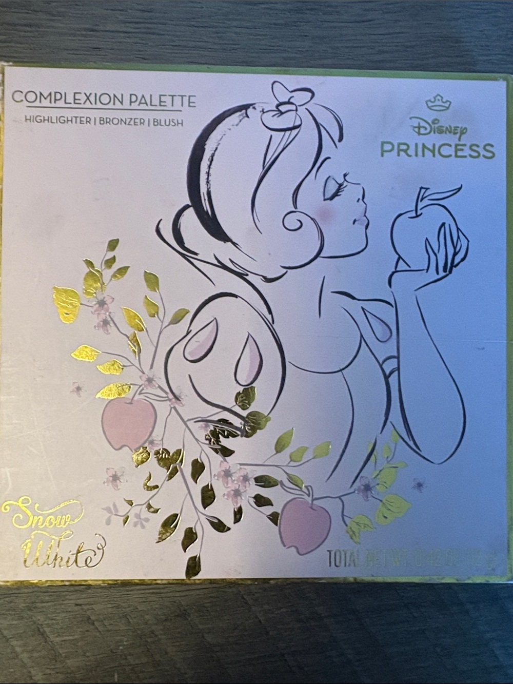 Disney Princess Snow White Complexion Palette Bronzer Blush Highlighter New